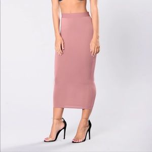 Mauve pink stretchy midi skirt